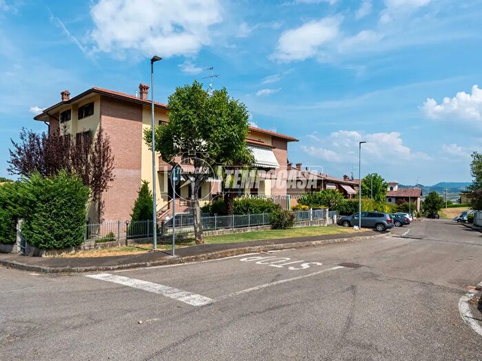Appartamento quadrilocale in vendita in Castellarano