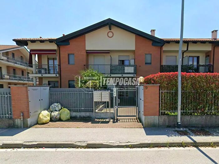 Appartamento trilocale in vendita in Via Maria Montessori, Carmagnola