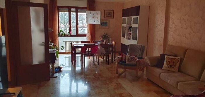 Appartamento con 5 locali in affitto in Piazzale Firenze, Sacra Famiglia Basso Isonzo, Padova