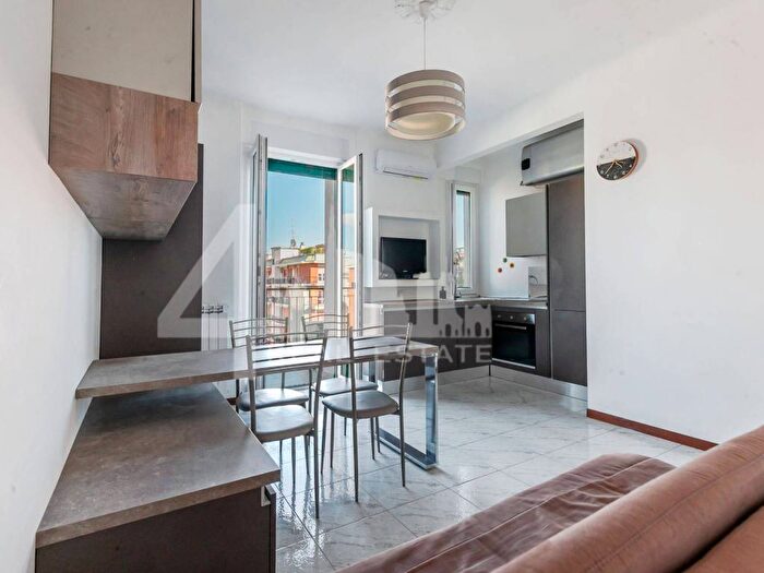 Appartamento bilocale in affitto in Viale Fulvio Testi, Prato Centenaro, Milano