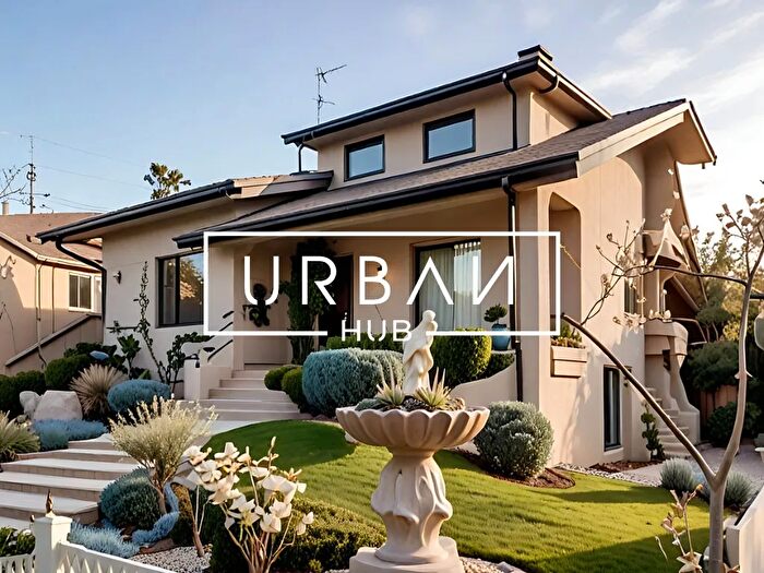 Casa con 5 locali in vendita in Via Curiel, Verucchio