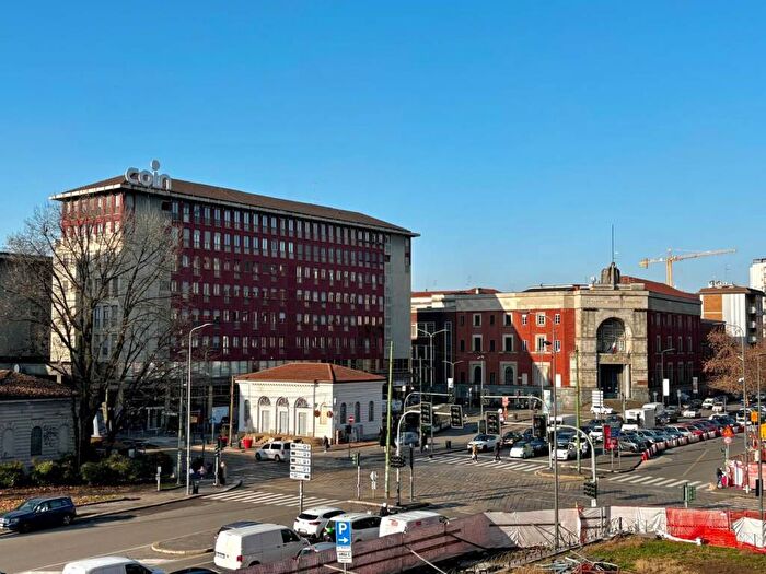 Appartamento bilocale in affitto in Piazzale Antonio Cantore, Corso Genova, Milano