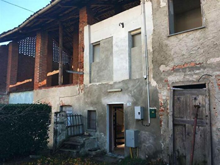 Casa bilocale in vendita in Via Bonaudi, Rivarolo Canavese