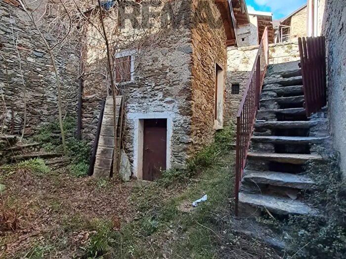 Casa trilocale in vendita in Località Treccione, San Siro