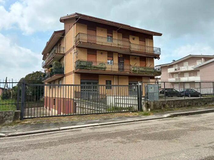 Appartamento trilocale in vendita in Via Napoli, Piedimonte San Germano