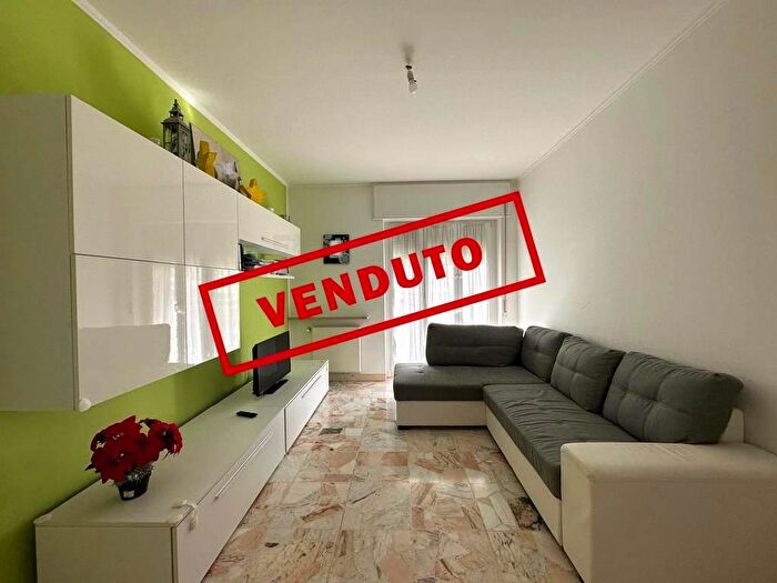 Appartamento quadrilocale in vendita in Via Raschi, Chiavenna