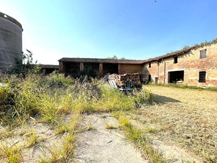 Casa bilocale in vendita in Via Ca De Corti, Cingia De Botti