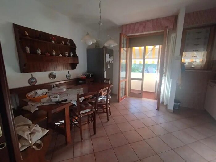 Appartamento con 5 locali in vendita in Pisa