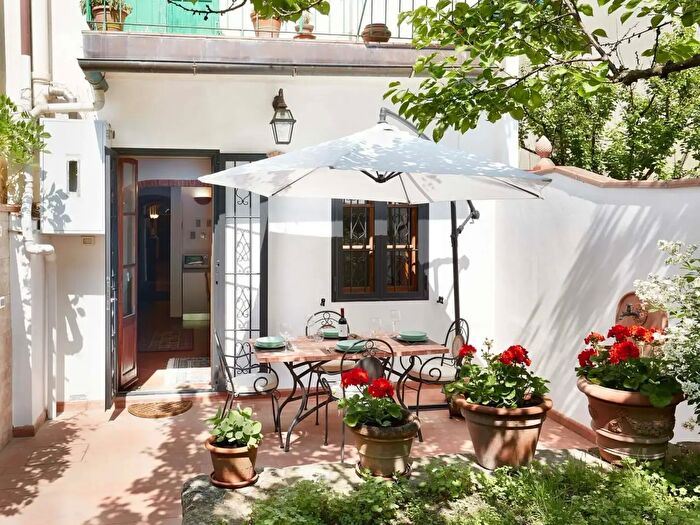 Appartamento monolocale in affitto in Via Romana, Firenze