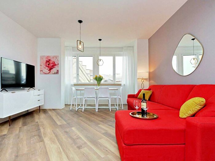 Appartamento trilocale in affitto in Via Flavia, Sallustiano, Roma