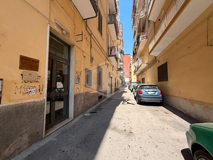 Appartamento bilocale in affitto in Via Cesare Battisti, Torre Del Greco