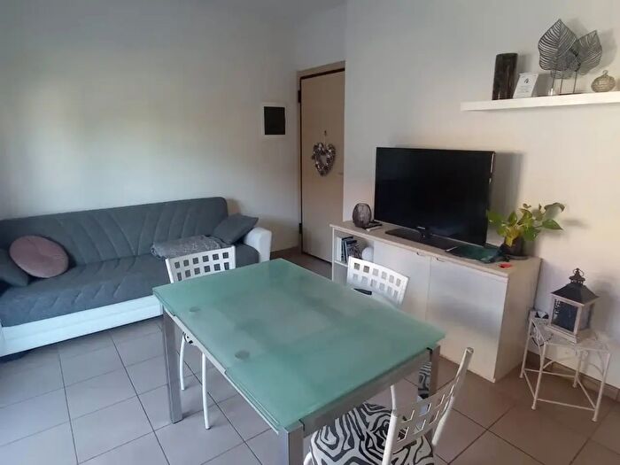 Appartamento bilocale in vendita in Via Ubaldo Marchi, Rimini