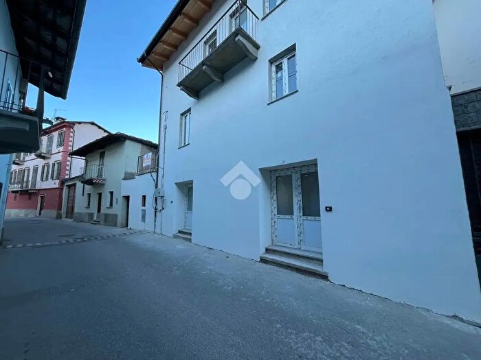Appartamento bilocale in vendita in Via Carle Costanzo, Barge