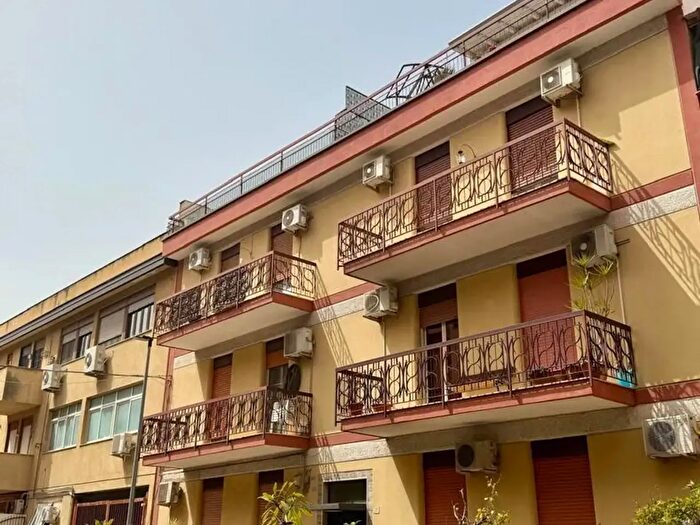 Appartamento quadrilocale in vendita in Via Giovanni Gorgone, Palermo