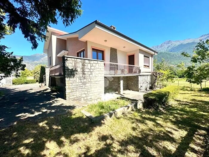 Casa con 5 locali in vendita in Strada San Giorio, Bussoleno