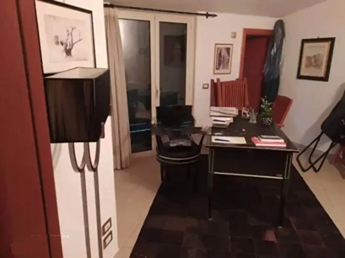 Appartamento con 6 locali in vendita in Via Amendola, Siderno