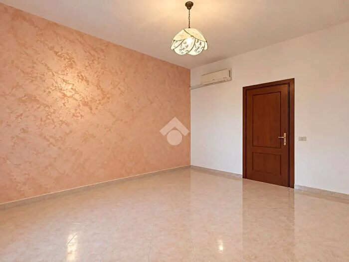 Appartamento trilocale in vendita in Via Madre Teresa di Calcutta, Piacenza
