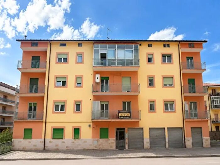 Appartamento quadrilocale in vendita in Via Mantova, Potenza