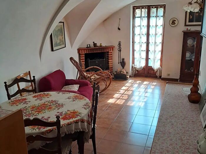 Appartamento bilocale in vendita in Via Ponte, Pigna