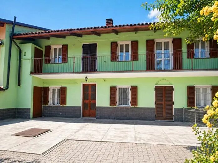 Casa con 5 locali in vendita in Via Oscar Milano, Sanfre
