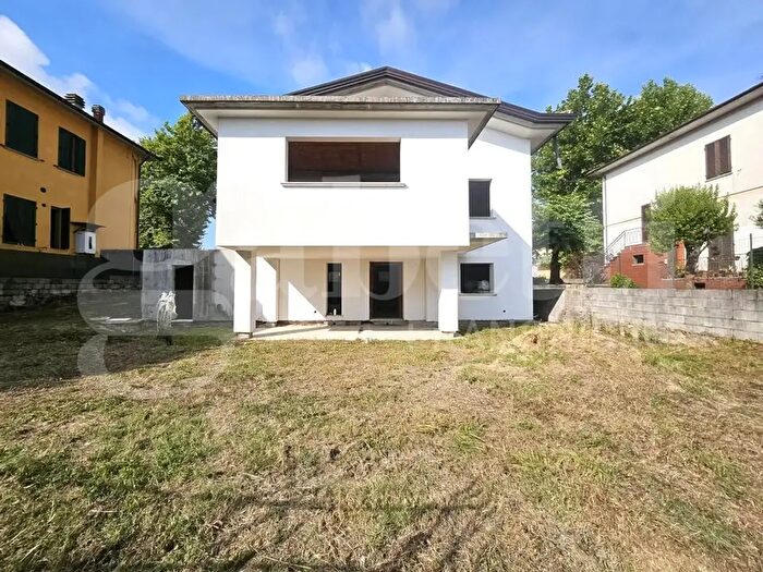 Casa quadrilocale in vendita in San Miniato