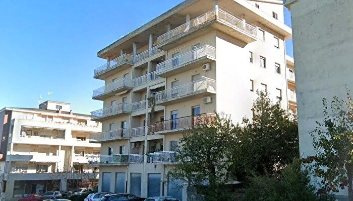 Appartamento bilocale in vendita in Via Jovine Larino Larino, Larino