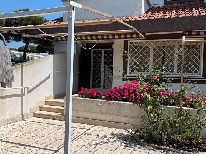 Casa quadrilocale in affitto in Santa Severa, Santa Marinella