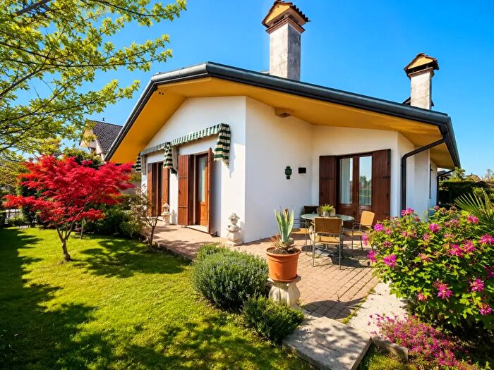Casa quadrilocale in vendita in Vigonovo