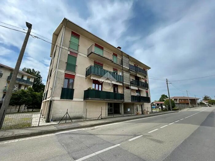 Appartamento quadrilocale in vendita in Via Don Minzoni, Bellinzago Novarese