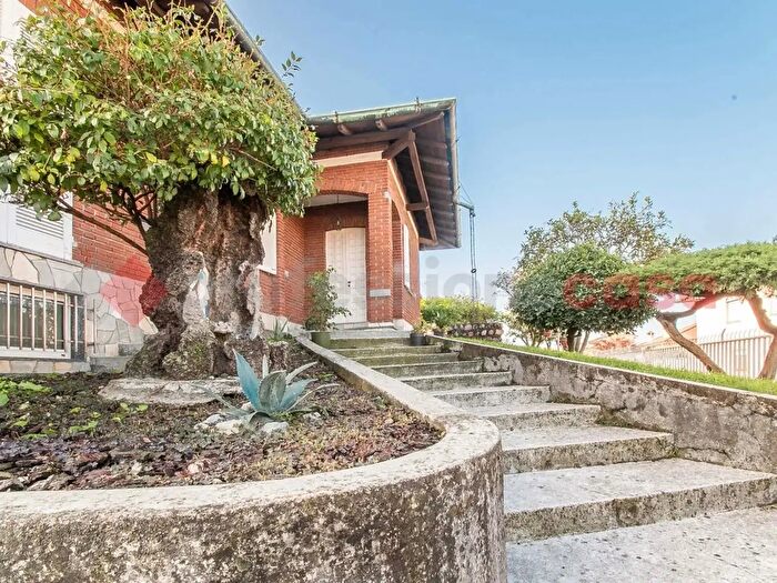 Casa con 5 locali in vendita in Via Cesare Beccaria, Cerro Maggiore