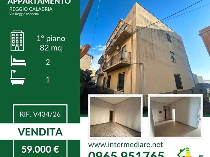 Appartamento trilocale in vendita in Via Reggio Modena I, Reggio di Calabria