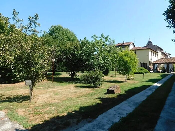 Casa con 5 locali in vendita in Via Papa Giovanni XXIII, Bascape