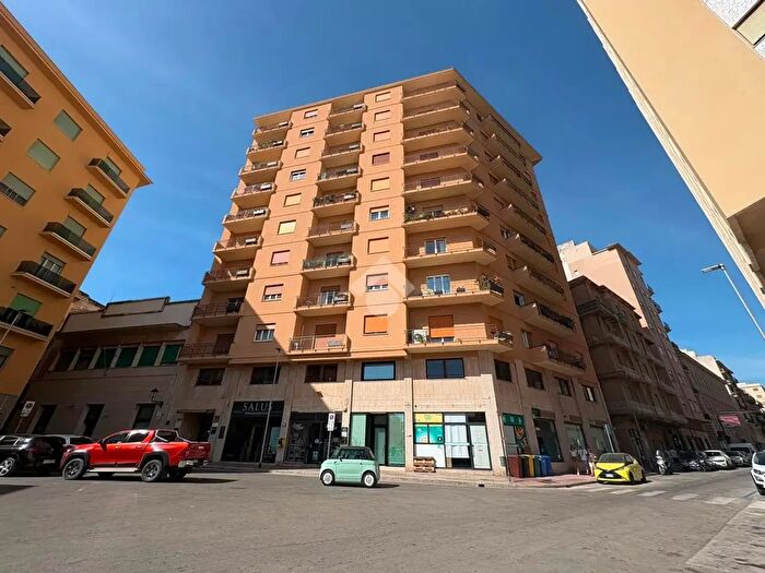 Appartamento con 5 locali in affitto in Piazza Sant'Agostino, Trapani