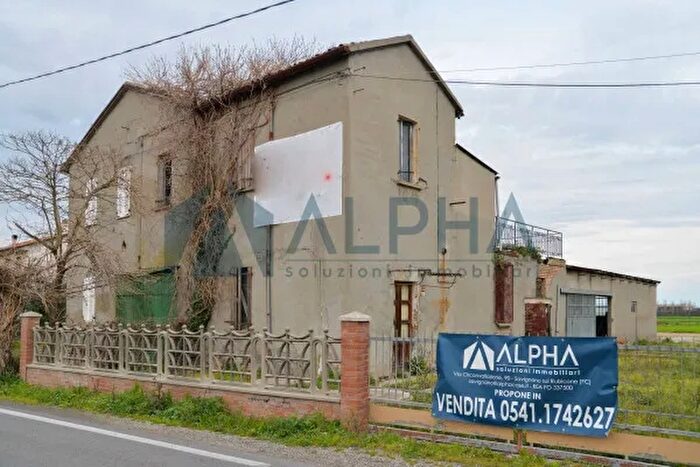 Casa in vendita in Via Roncolo, Longiano