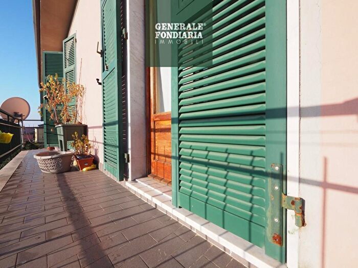 Appartamento trilocale in vendita in Bolano