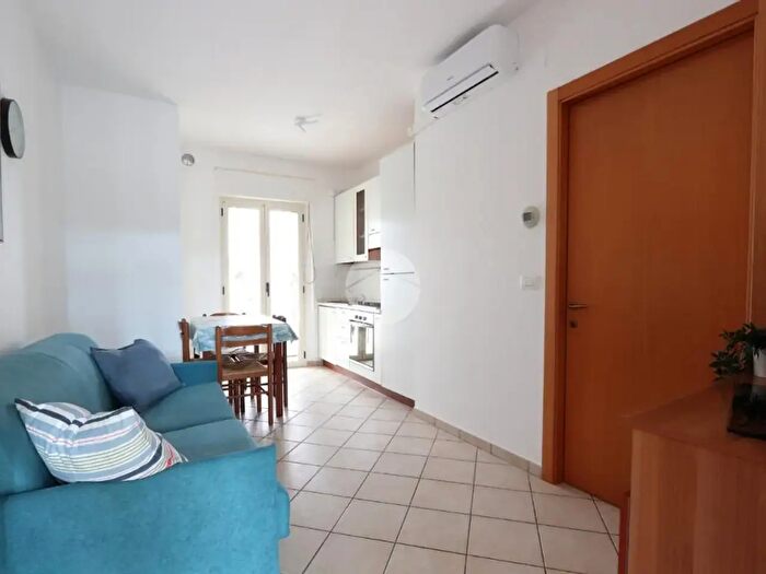 Appartamento bilocale in vendita in Via Brenta, Alba Adriatica