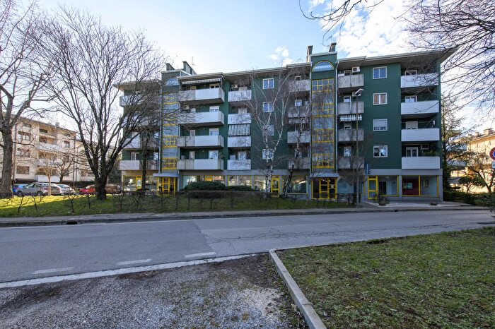 Appartamento con 6 locali in vendita in Gorizia Via Rocca, Gorizia