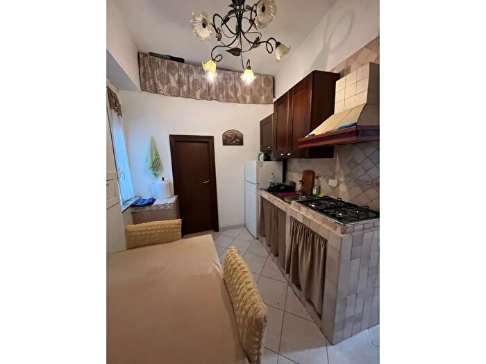 Appartamento bilocale in vendita in Via Piazza Larga al Mercato, Napoli