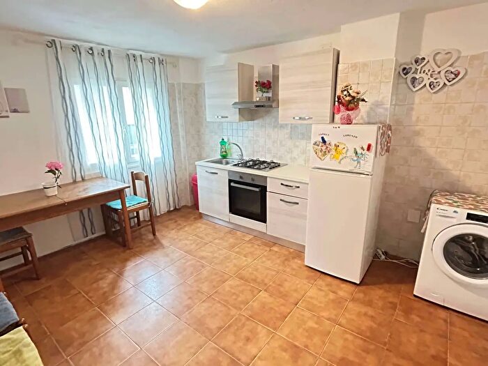 Casa con 5 locali in vendita in Via Borse, Alfonsine