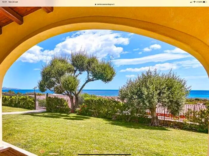 Casa con 6 locali in vendita in Caddu, San Teodoro