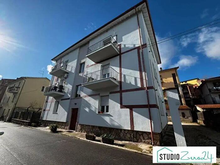 Appartamento trilocale in vendita in Via Galileo Galilei, Orte