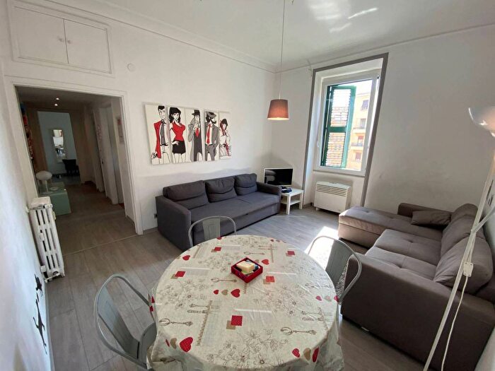 Appartamento bilocale in affitto in Via Britannia, Re di Roma, Roma