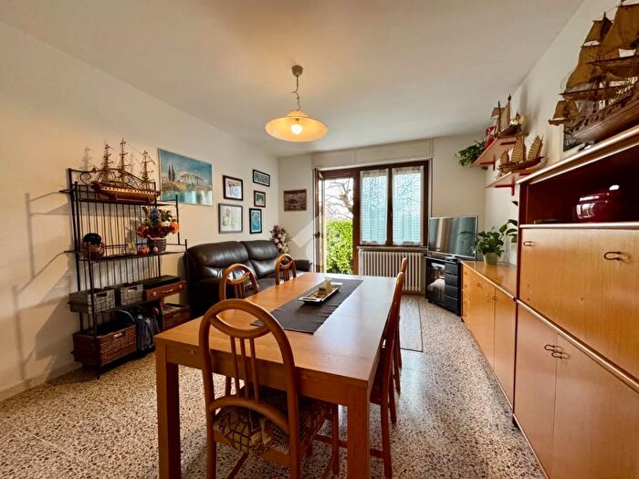 Casa con 10 locali in vendita in Via Bellettati, Rivoli