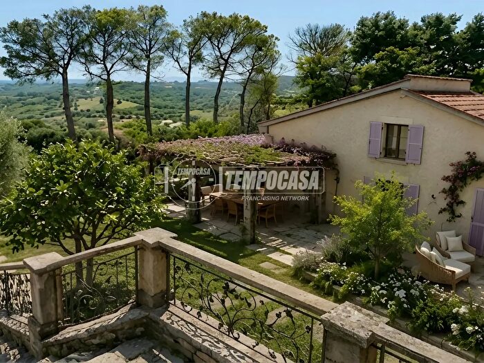 Casa quadrilocale in vendita in Strada Valle Ferzetti, Pescara