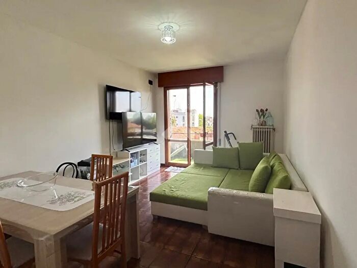 Appartamento trilocale in vendita in Via Pontevigodarzere, Padova