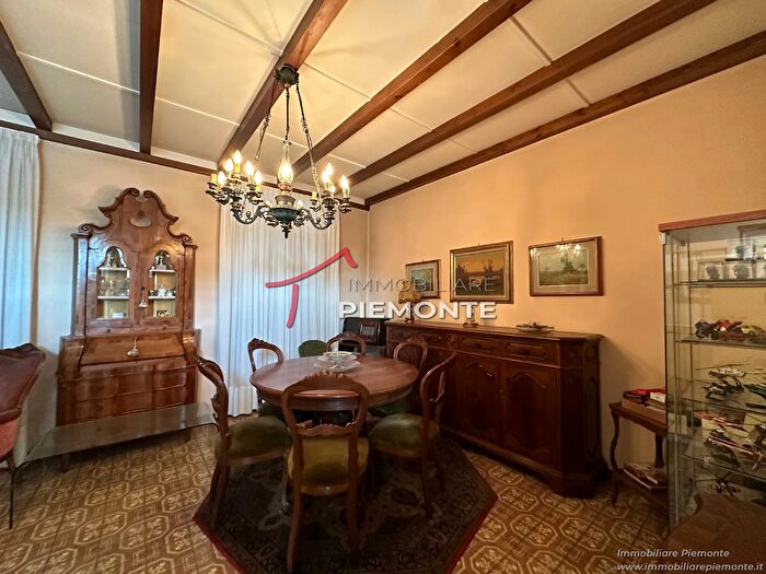 Appartamento quadrilocale in vendita in Borgomanero