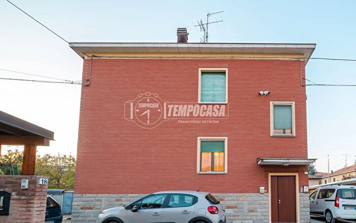 Appartamento trilocale in vendita in Via Silvio Pellico, Castelfranco Emilia