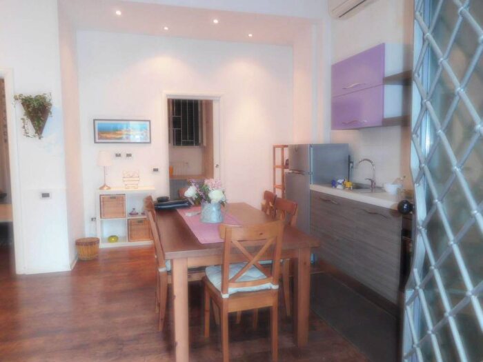 Appartamento trilocale in affitto in Via della Rondinella, Coverciano, Firenze