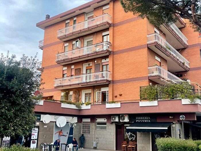 Appartamento monolocale in affitto in Via della Casetta Mattei, Casetta Mattei Corviale, Roma