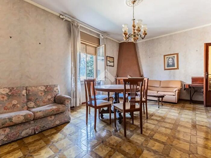 Appartamento con 6 locali in vendita in Via Domenico Zampieri, Bassano Romano